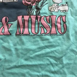 Woodstock Peace & Music Graphic Tee Turquoise – Size M thumbnail 4