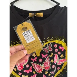 Vinizbena Women’s Embellished Graphic Top – Size Small thumbnail 4