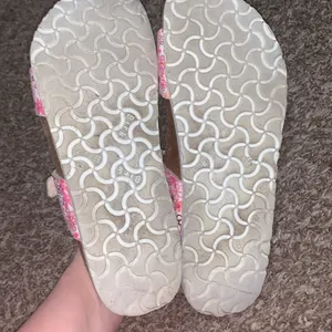 Birkenstock woman size 9 sandal floral thumbnail 4