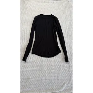 Lululemon Athletica Black Ribbed Knit Long Sleeve Crew Neck Curved Hem Top 4355 thumbnail 2