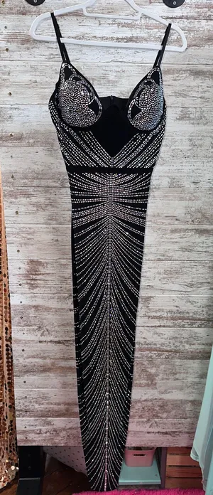 Boutique Black Rhinestone Bodycon Dress thumbnail 1