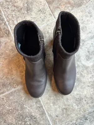 UGG Boots thumbnail 4