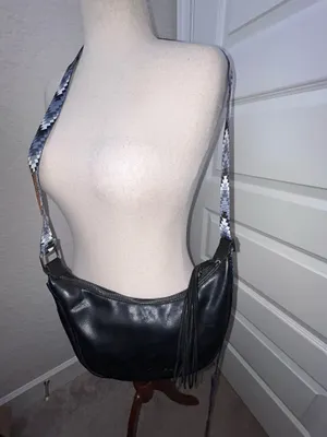 Montana West Crescent Crossbody Purse Bag Size OS thumbnail 8