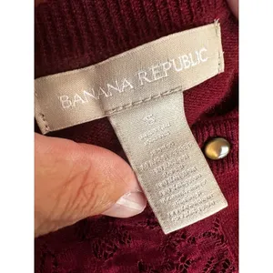 Banana Republic Small Maroon Lace Front Wool Blend Button Cardigan‎ Sweater thumbnail 5