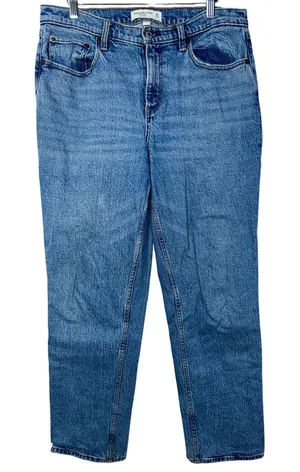 Abercrombie & Fitch Curve Love The Straight Mid Rise Blue Denim Jeans Size 30 10 thumbnail 1