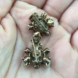 Lou Lou 2 brooch pin set thumbnail 2
