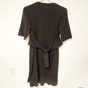 Lululemon Size 6 Black Short Sleeve‎ Cotton Blend Tie Waist Athletic Dress thumbnail 4