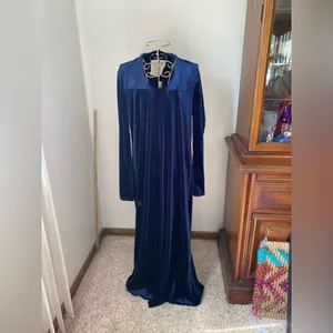 Amadi Bianca Velvet Midi Dress Blue Anthropologie Women’s Medium Long Sleeve thumbnail 2