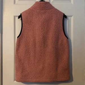 Victoria's Secret PINK Fleece Vest LP thumbnail 2