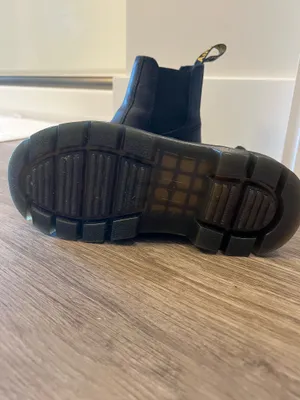 Dr. Martens thumbnail 2