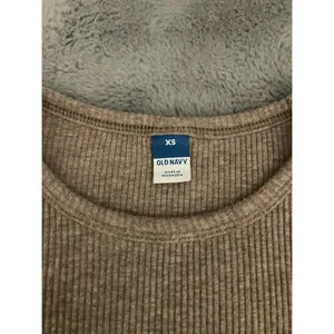 Old Navy ribbed long sleeve tee thumbnail 3