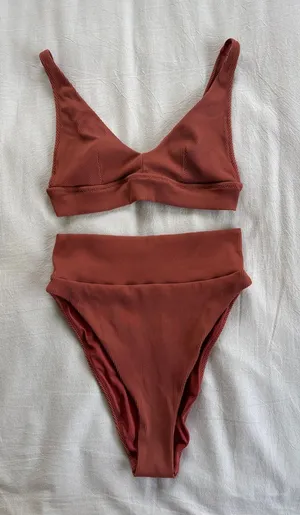 Aerie Ribbed Rust Bikini set thumbnail 1