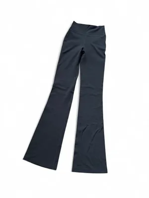 Lululemon Groove High-Rise Nulu Flared Pant Women’s Size 2 Tall Black Athletic thumbnail 5