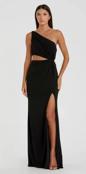 Mac Duggal Black formal maxi dress thumbnail 1
