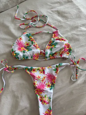 Floral bathing suit Multiple Size M thumbnail 1
