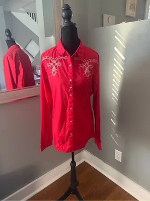 Wrangler western cowgirl vibrant red shirt embroidery rhinestone detail Medium thumbnail 2