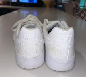 Nike Tennis Shoes thumbnail 3