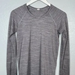 Lululemon Women 8 Pink Black Stripe Swiftly Tech Long Sleeve 2.0 Athleisure thumbnail 3