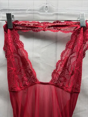 Frederick’s of Hollywood Red Lace Mesh Chemise Halter Cinced Side Sexy Nighty thumbnail 2