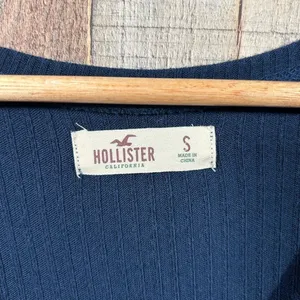 Hollister Y2K Ribbed Henley Top Navy Blue Long Sleeve Fitted Small Shirt Indie thumbnail 2