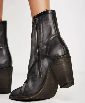 Free People Winding Road Heel Distressed Leather Ankle Boots Black/Grey Size 8 thumbnail 2