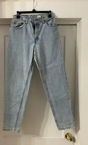 Vintage 90 Levis 550 Relaxed Fit Tapered Leg Jeans Light Wash Made in USA Size 9 thumbnail 1