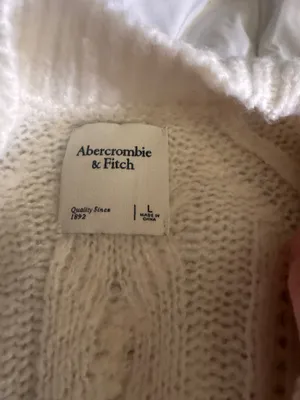Abercrombie Cardigan Knit Cable thumbnail 4