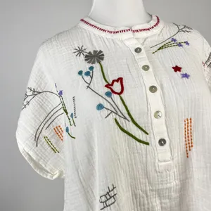 NWOT Johnny Was Cotton Embroidered Short Sleeve Blouse Boho Chic White Size M thumbnail 4