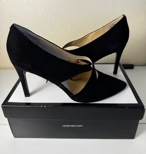 Nine West TO DIE FOR Black Suede Cross Strap Pointed Toe‎ Heels Women 8 Office thumbnail 1