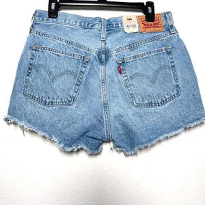 Levi’s 501 High Rise Distressed Denim Cutoff Shorts Raw Hem Size 30 thumbnail 8