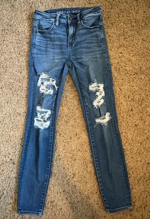American Eagle Outfitters Distressed High Rise Jegging size 4 Short thumbnail 1