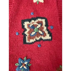 Jantzen 1980s Classics‎ Vintage Red Embroidered Button Sweater Vest Cottagecore thumbnail 2