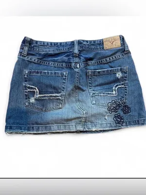 American Eagle Y2K Distressed Low Rise Denim Mini Skirt Embroidered Size 2 thumbnail 3