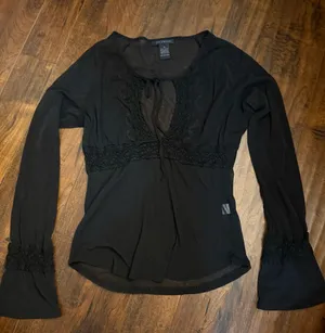 Vintage The Limited Women’s Top M Black Lace Mesh Sheer Grunge 90s Y2k thumbnail 1