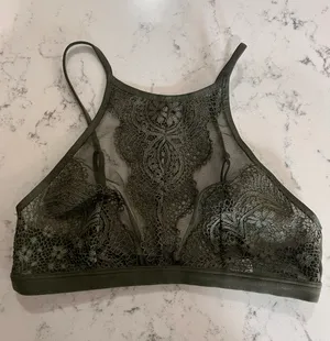 Victoria's Secret Green Lace Bralette Top thumbnail 3