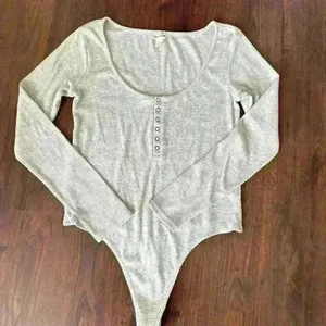 OPEN EDIT Henley Organic Cotton Blend Bodysuit color grey size L thumbnail 4