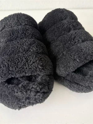 UGG Fluff Yeah Slide Women's Sheepskin Slipper Sandals Black Size 9 thumbnail 4