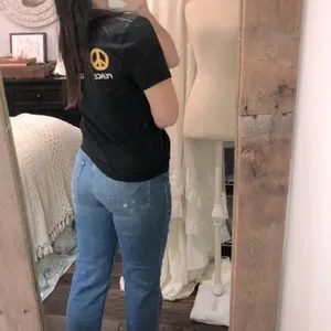 Buc-ees black T-shirt size medium cotton thumbnail 3