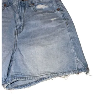 American Eagle High Rise‎ Baggy Shorts Size 26 Distressed Light Wash Spring Mom thumbnail 3