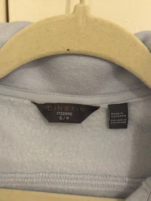 Danskin quarter zip thumbnail 2