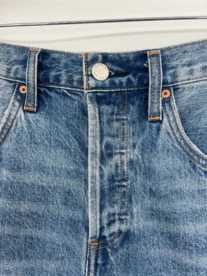 Aritzia Denim Forum The 90s Vintage Cut Off Shorts Jean Denim Distressed Blue 28 thumbnail 8