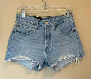 Levi's NWT  501 shorts thumbnail 1