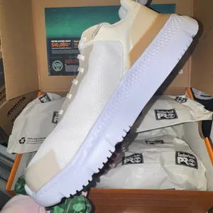 Setra composite toe work sneakers  thumbnail 4