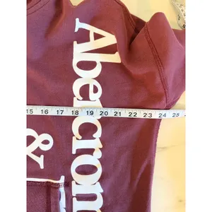Abercrombie & Fitch Burgundy Cropped‎ Logo Hoodie Sweatshirt Medium Boxy Raw Hem thumbnail 6