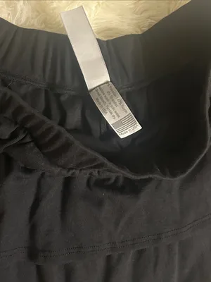 Go Couture Black Off-Shoulder Ruffle Crop Top NWOT. thumbnail 3