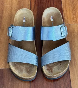 Leather sandals thumbnail 1