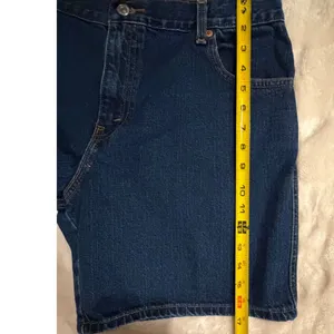 Late Y2K / Early 2000s Vintage Levi's 550 Relaxed Fit Jorts. Woman December 2006 thumbnail 6