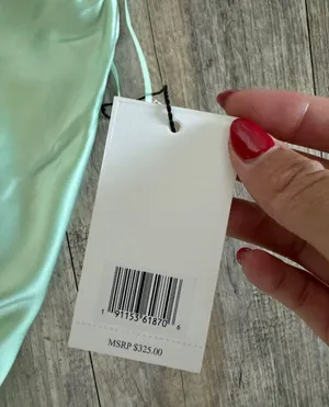Dress thumbnail 5