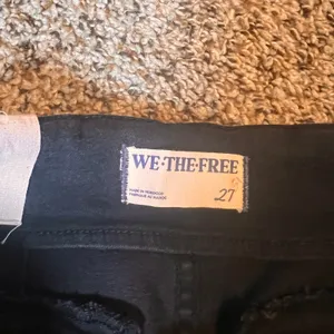 We The Free Bella Moto Mid Rise‎ Skinny Jeans Black Zipper Detail Size 27 thumbnail 3