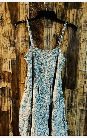 Old Navy Babydoll Floral Summer Dress w/ POCKETS size medium 35 length x 15 thumbnail 2